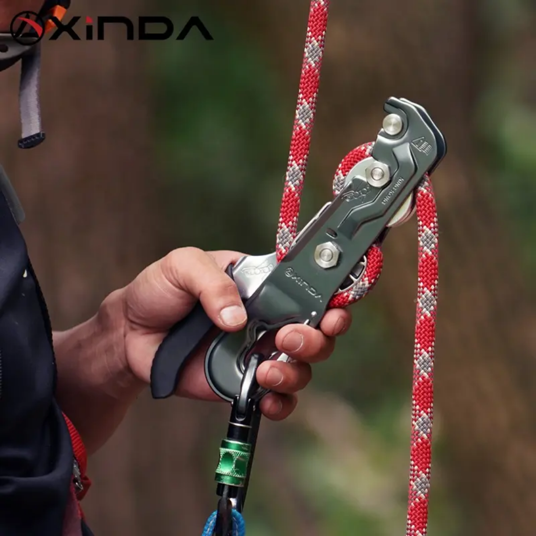 XINDA manually controlled rescue stop descender for climbing arborist work at height